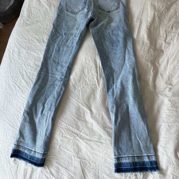 BlankNYC Jeans - Picture 4 of 6